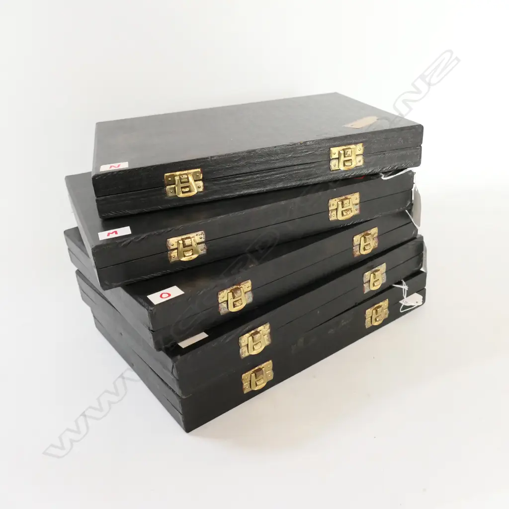 5 PART BOXES OF VINTAGE MICROSCOPIC SLIDES Image 1++